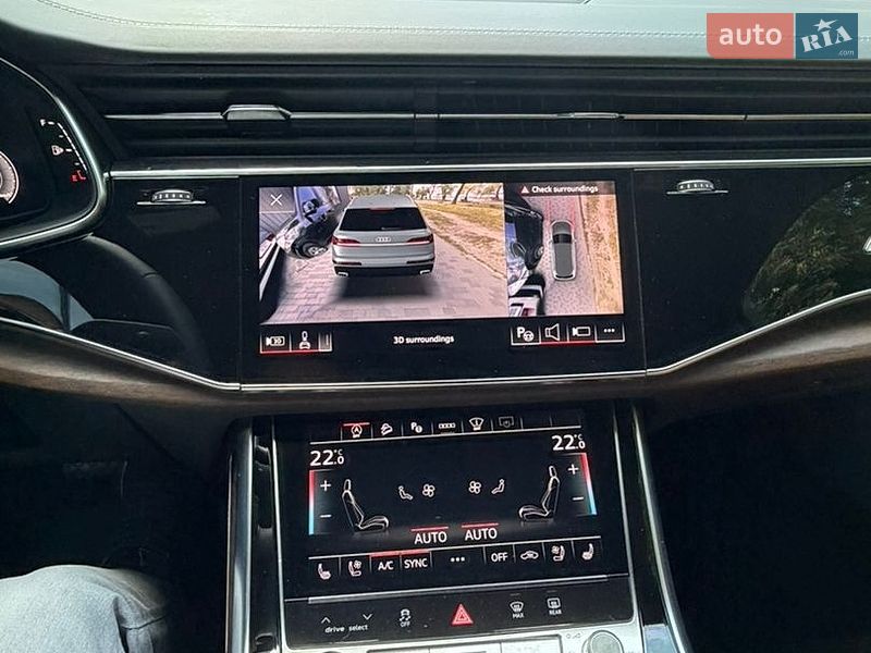 Внедорожник / Кроссовер Audi Q7 2024 в Днепре