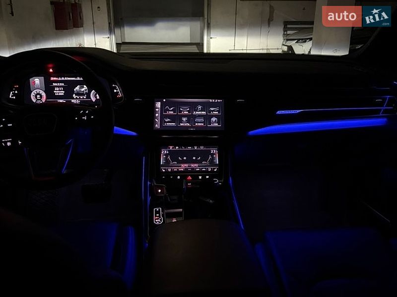 Внедорожник / Кроссовер Audi Q7 2024 в Днепре