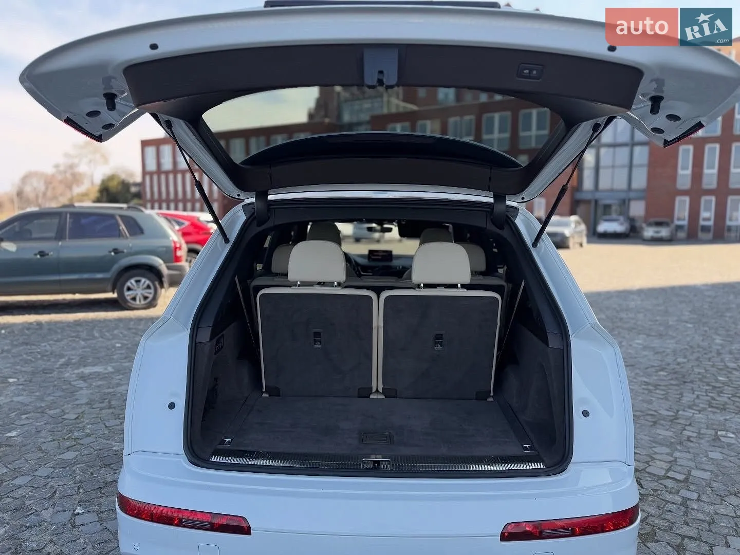 2017 Audi Q7 - мініатюра 7
