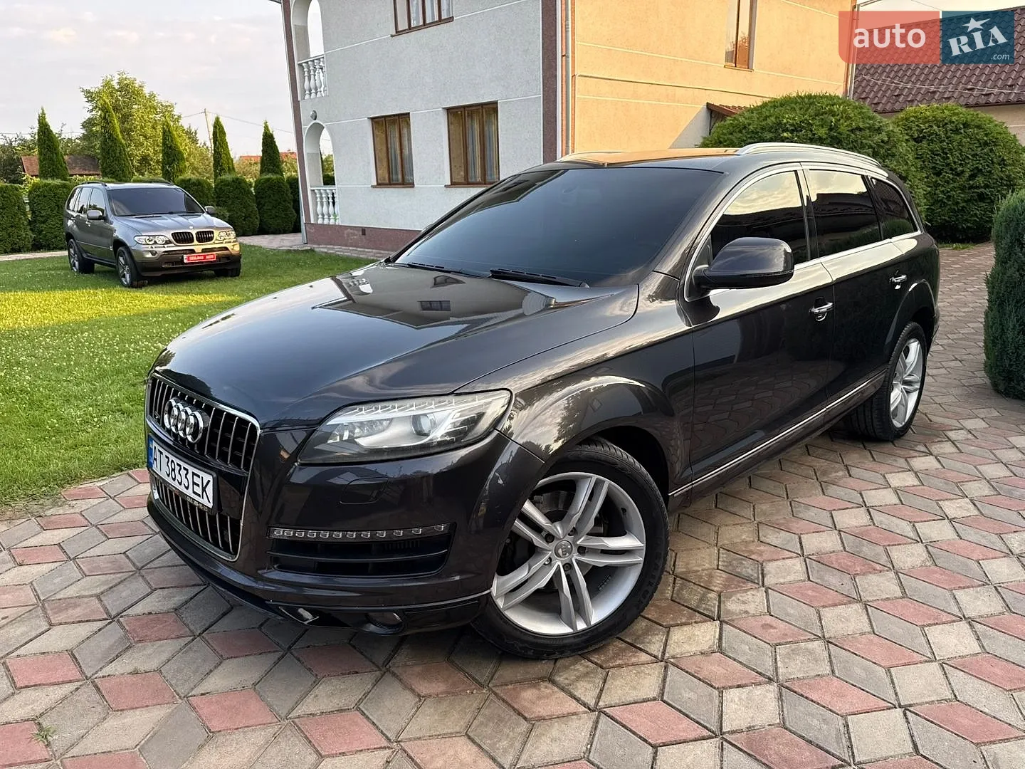 2010 Audi Q7 - мініатюра 3