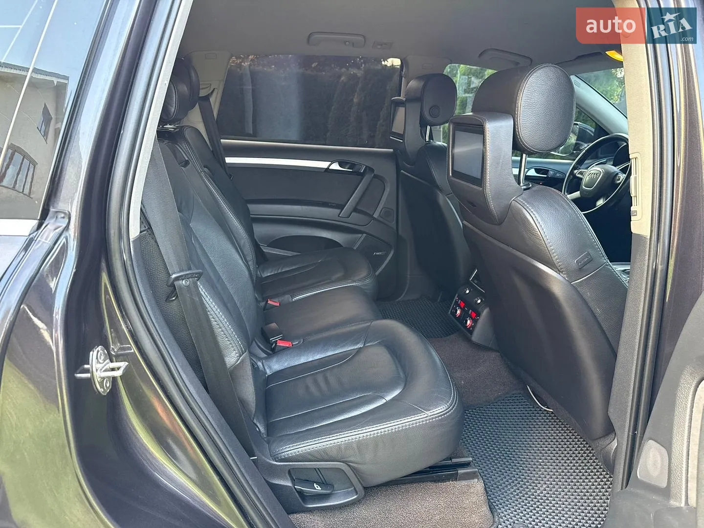 2010 Audi Q7 - мініатюра 22