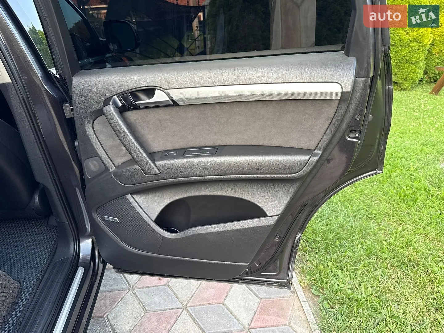 2010 Audi Q7 - мініатюра 23