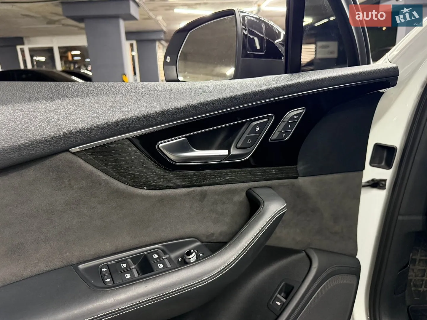 2017 Audi Q7 - мініатюра 16