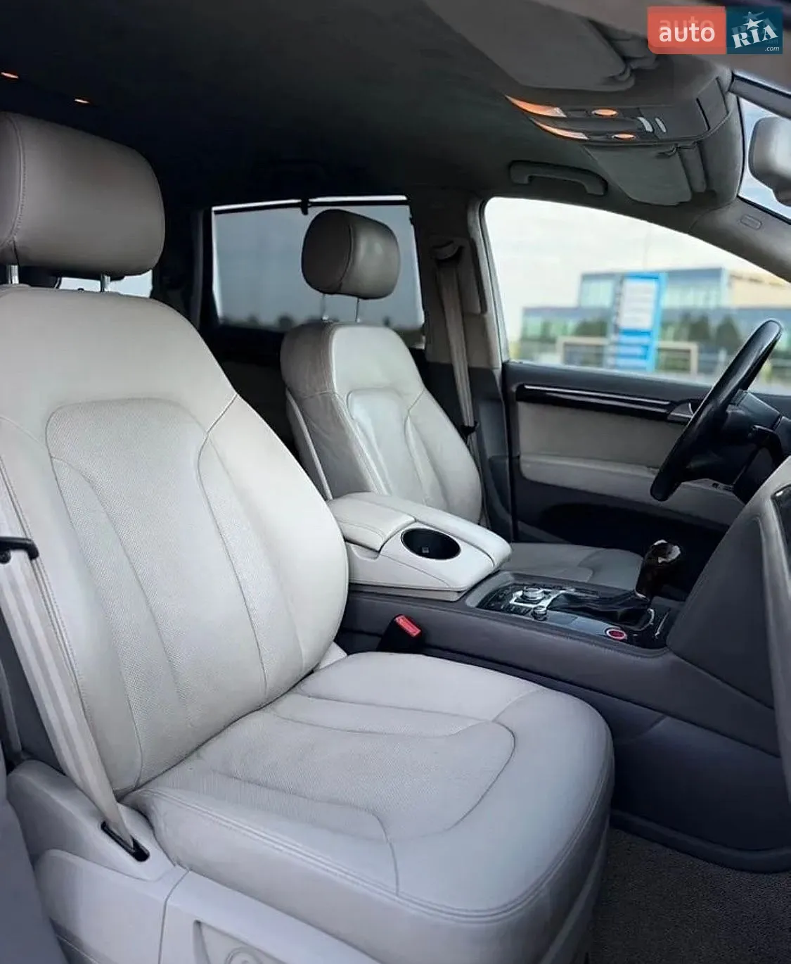 2010 Audi Q7 - мініатюра 14
