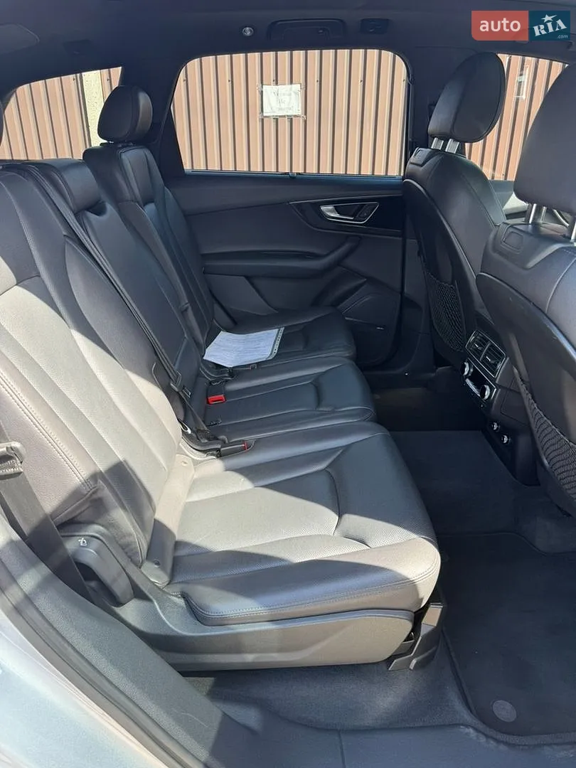 2017 Audi Q7 - мініатюра 11