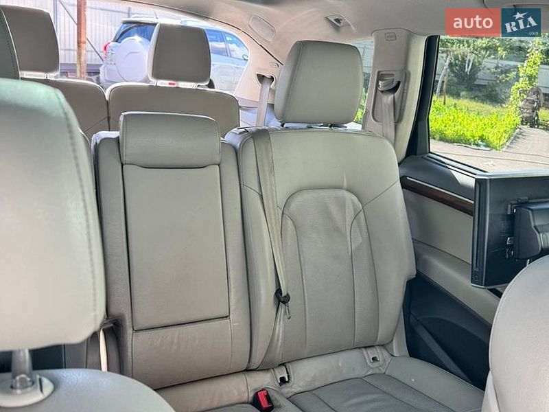 Внедорожник / Кроссовер Audi Q7 2013 в Киеве