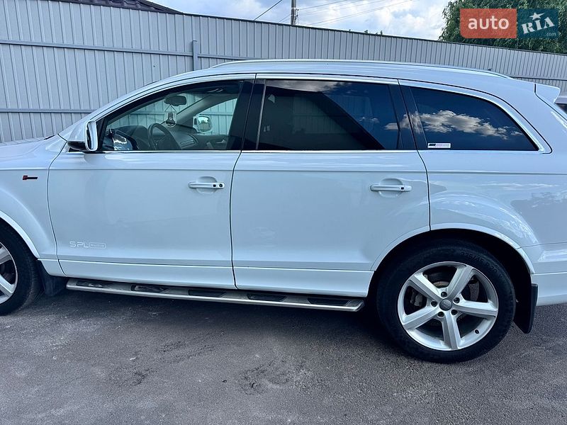 Внедорожник / Кроссовер Audi Q7 2013 в Киеве