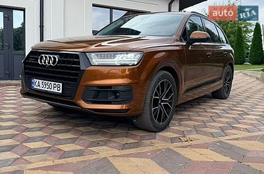 Внедорожник / Кроссовер Audi Q7 2018 в Первомайске