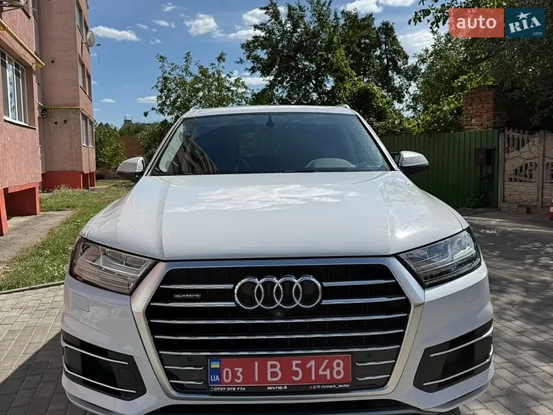 Audi Q7 2016