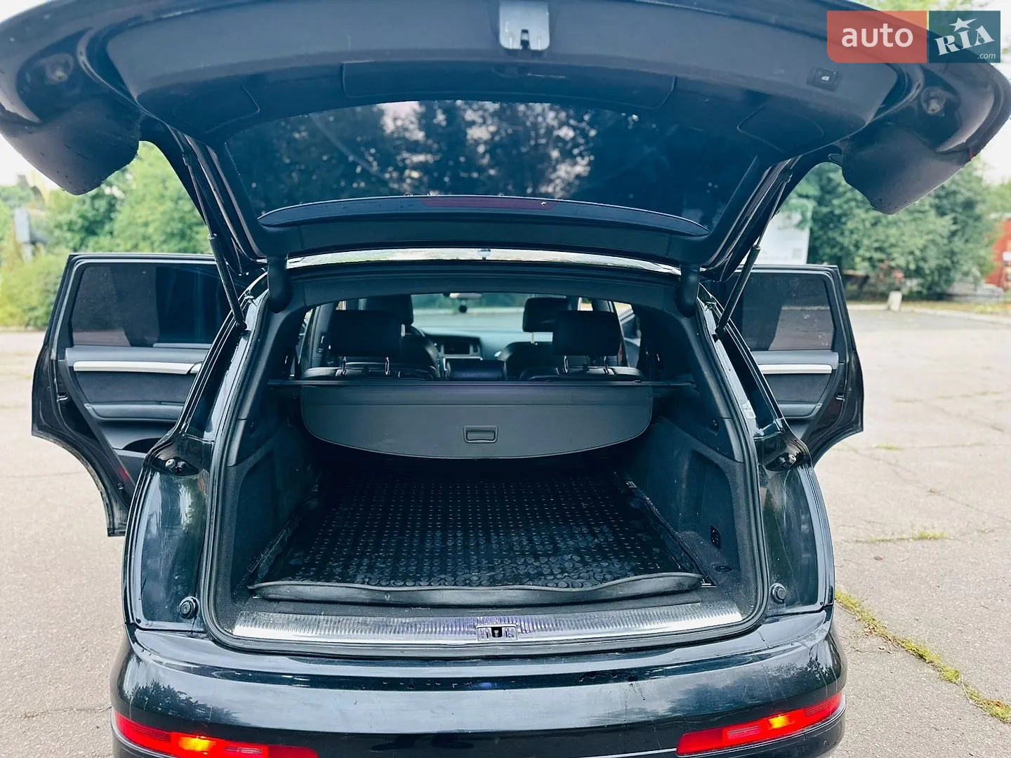 2010 Audi Q7 - мініатюра 9