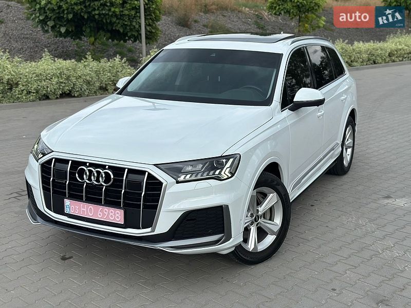 Audi Q7, photos from the listing
