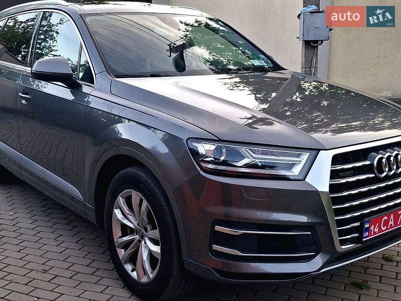 Внедорожник / Кроссовер Audi Q7 2017 в Харькове