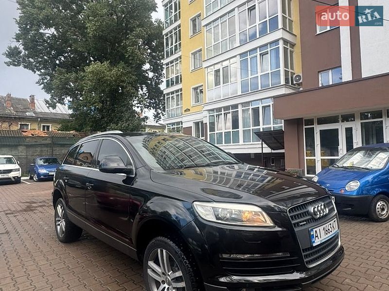 Внедорожник / Кроссовер Audi Q7 2007 в Киеве