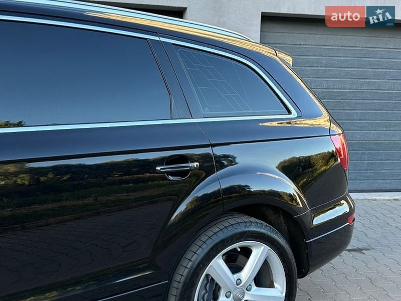 Позашляховик / Кросовер Audi Q7 2011 в Хмельницькому