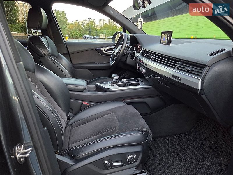 Позашляховик / Кросовер Audi Q7 2015 в Києві фото 18 Позашляховик / Кросовер Audi Q7 2015 в Києві
