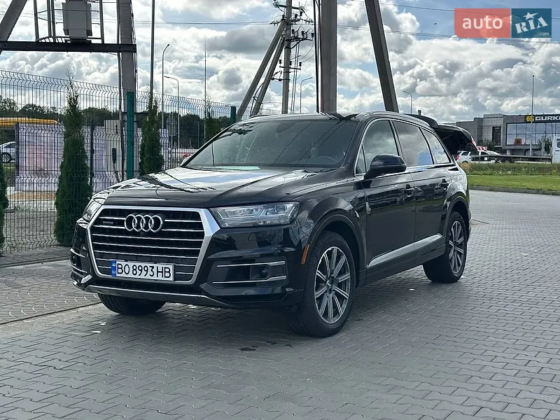 Audi Q7