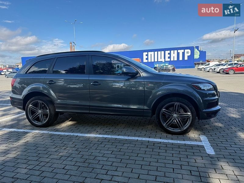 Позашляховик / Кросовер Audi Q7 2015 в Тернополі