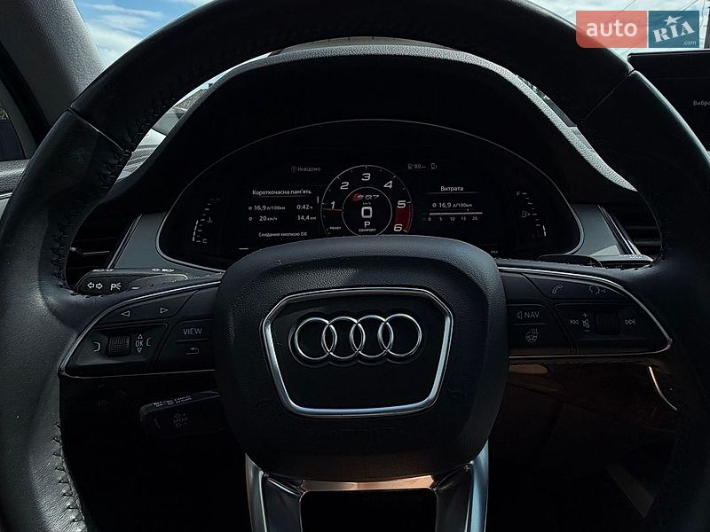 Позашляховик / Кросовер Audi Q7 2019 в Виноградові