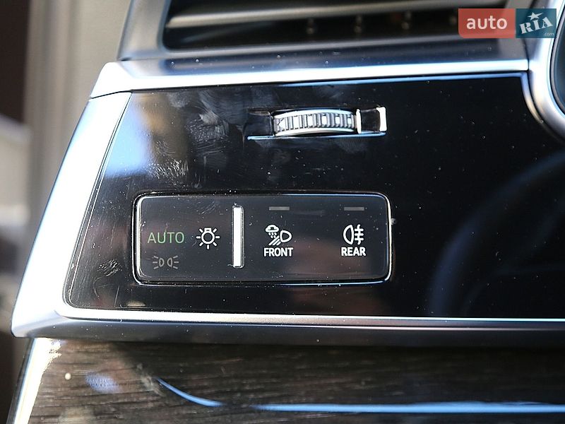 Внедорожник / Кроссовер Audi Q7 2022 в Киеве