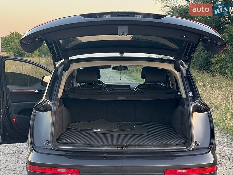 Внедорожник / Кроссовер Audi Q7 2007 в Ровно