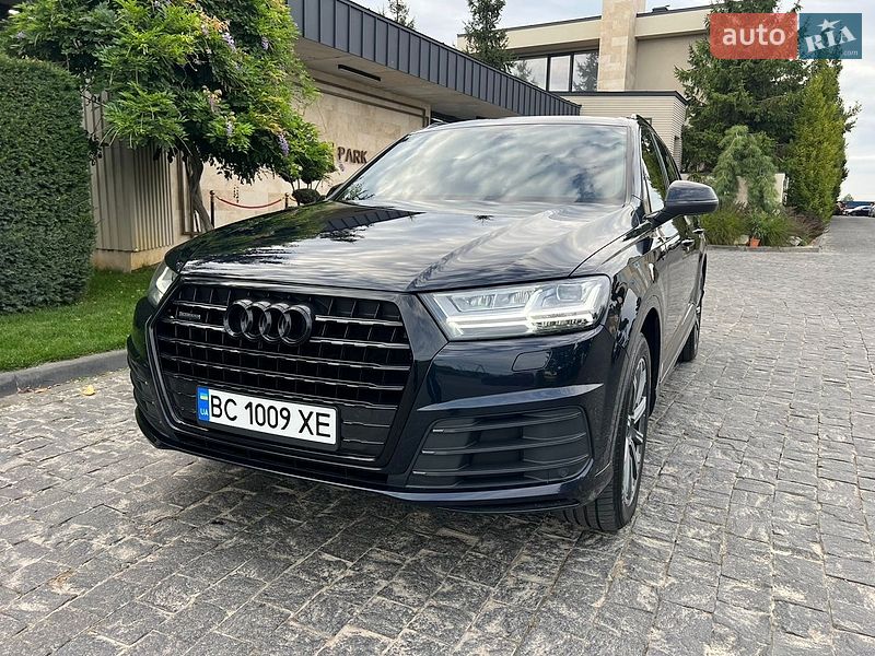 Внедорожник / Кроссовер Audi Q7 2015 в Львове