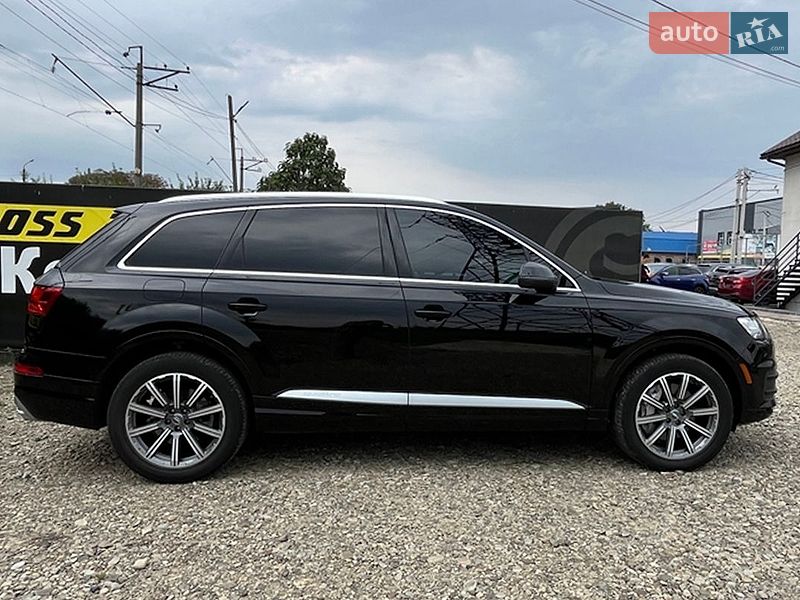 Внедорожник / Кроссовер Audi Q7 2018 в Стрые