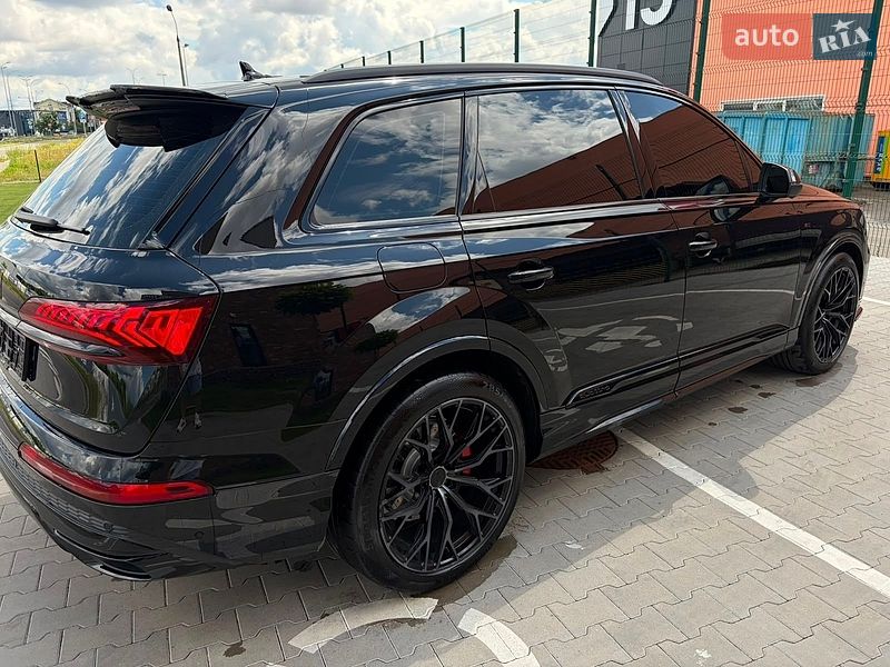 Внедорожник / Кроссовер Audi Q7 2021 в Киеве фото 101 Внедорожник / Кроссовер Audi Q7 2021 в Киеве
