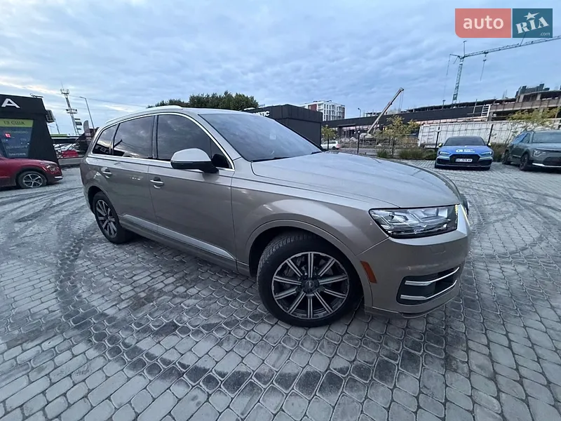 Audi Q7 2016