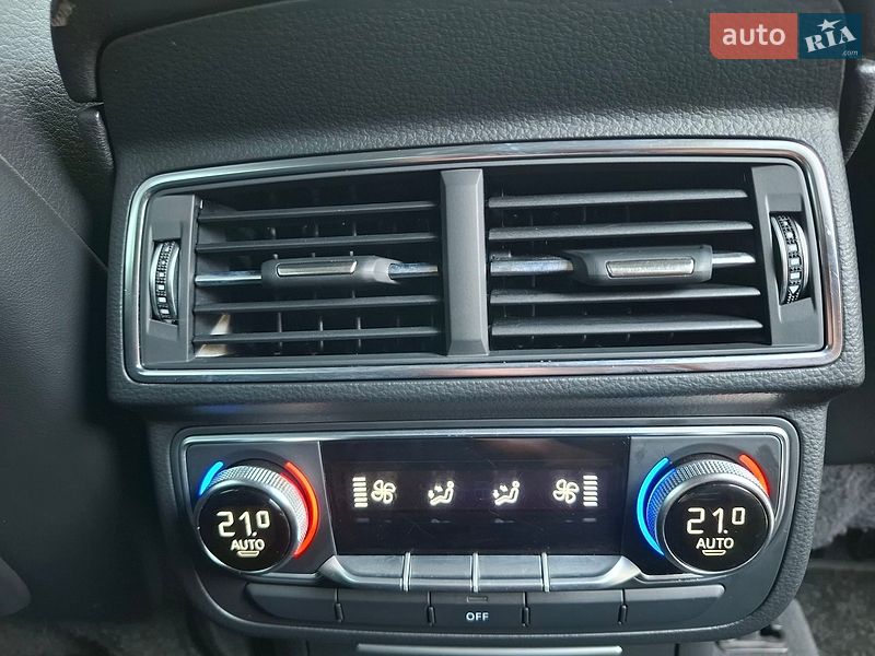 Позашляховик / Кросовер Audi Q7 2016 в Одесі