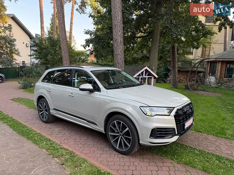 Audi Q7 2023