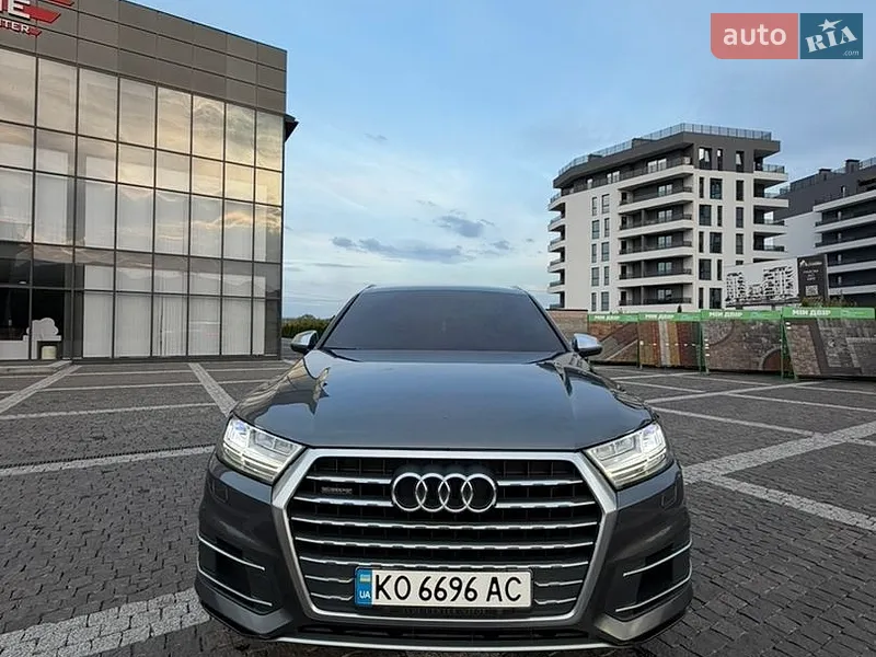 Audi Q7 2016