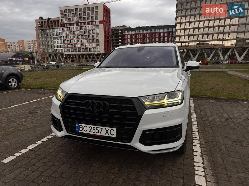 Audi Q7