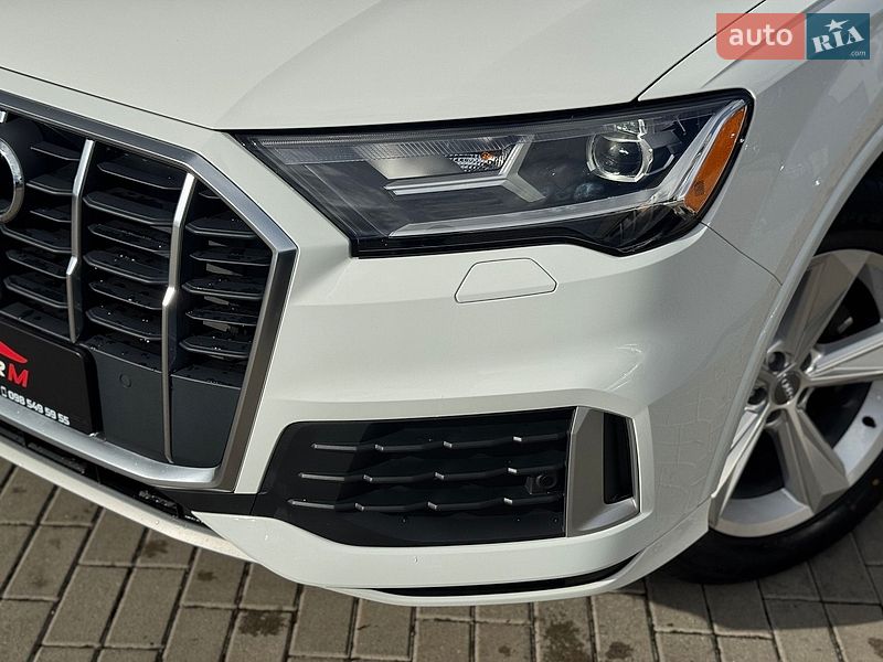 Внедорожник / Кроссовер Audi Q7 2020 в Мукачево