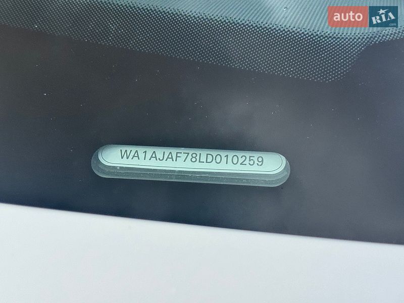 Внедорожник / Кроссовер Audi Q7 2020 в Мукачево