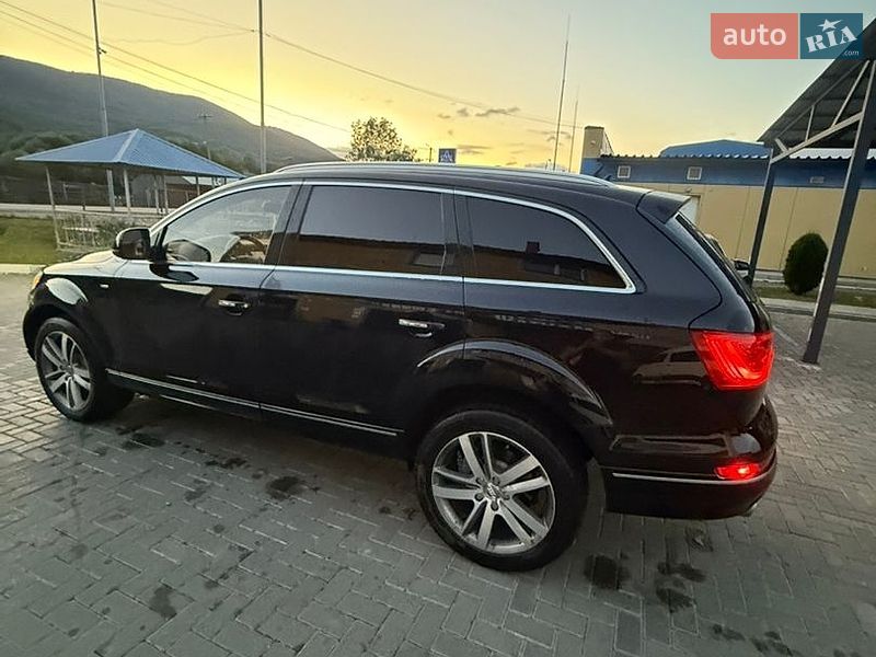 Позашляховик / Кросовер Audi Q7 2012 в Міжгір'ї