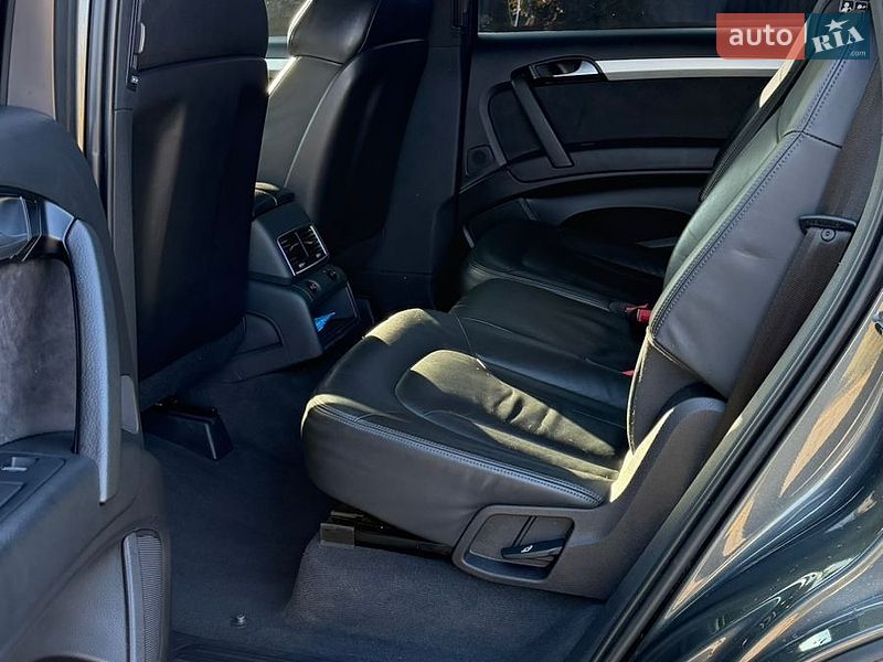 Позашляховик / Кросовер Audi Q7 2013 в Івано-Франківську