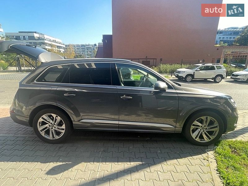 Внедорожник / Кроссовер Audi Q7 2020 в Львове