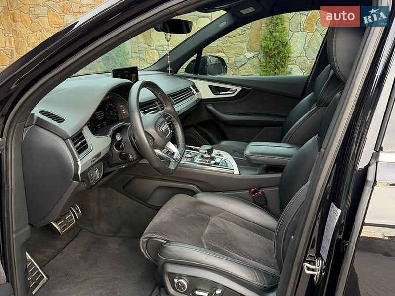 Позашляховик / Кросовер Audi Q7 2019 в Львові фото 39 Позашляховик / Кросовер Audi Q7 2019 в Львові