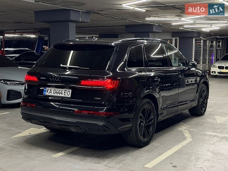 Позашляховик / Кросовер Audi Q7 2021 в Одесі фото 11 Позашляховик / Кросовер Audi Q7 2021 в Одесі