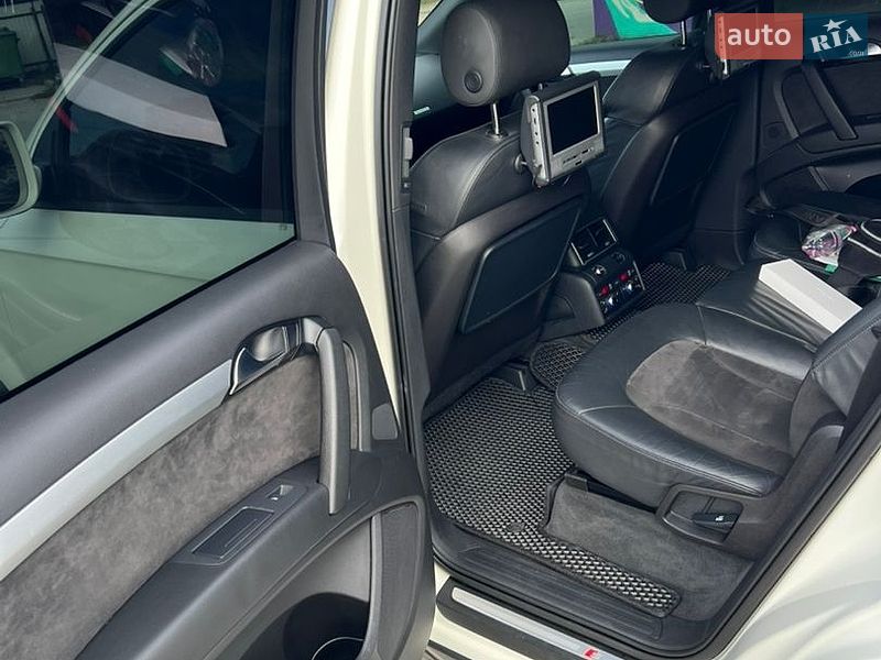 Позашляховик / Кросовер Audi Q7 2008 в Кам'янець-Подільському