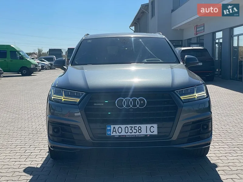 Audi Q7