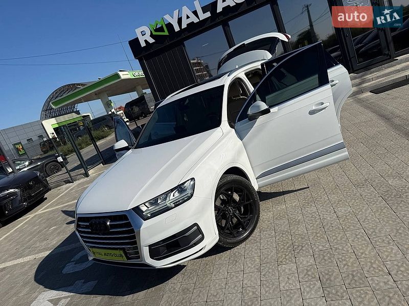 Внедорожник / Кроссовер Audi Q7 2019 в Львове