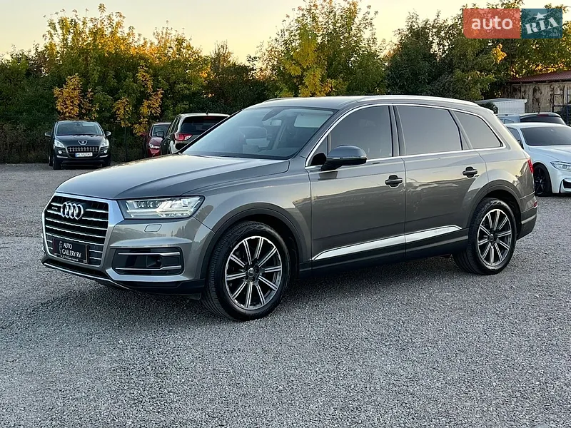 Audi Q7