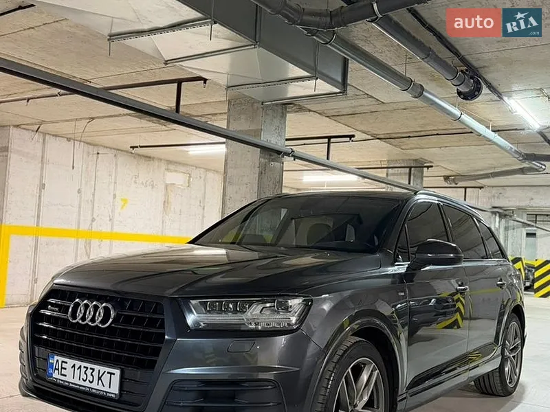 Audi Q7 2016