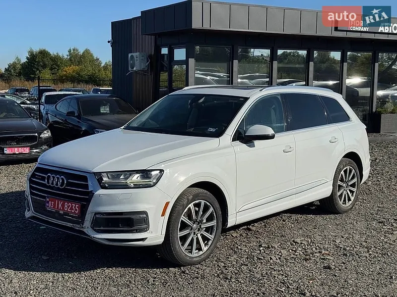 Audi Q7