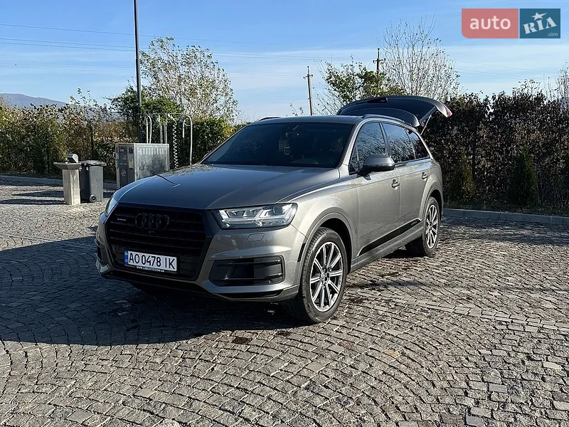 Audi Q7