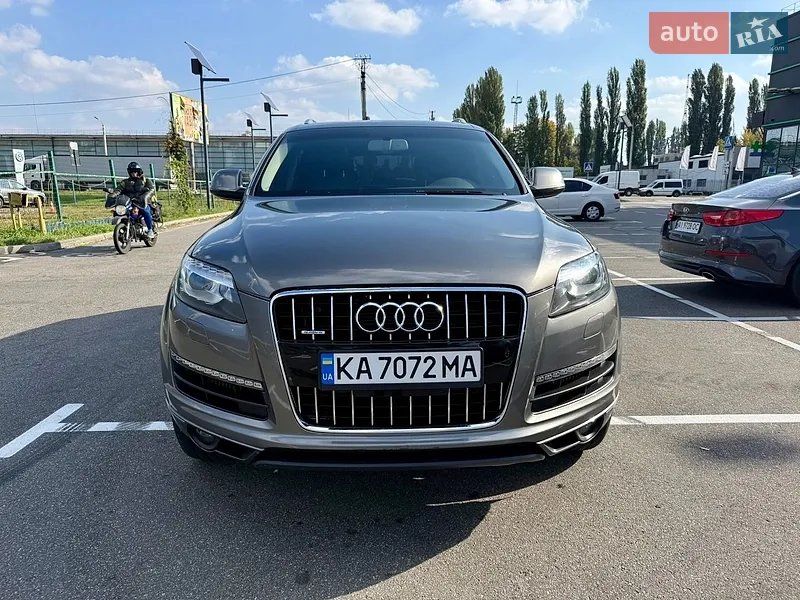 Audi Q7 2011