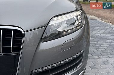 Позашляховик / Кросовер Audi Q7 2015 в Кропивницькому