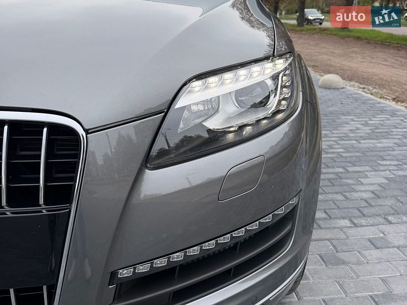 Позашляховик / Кросовер Audi Q7 2015 в Кропивницькому