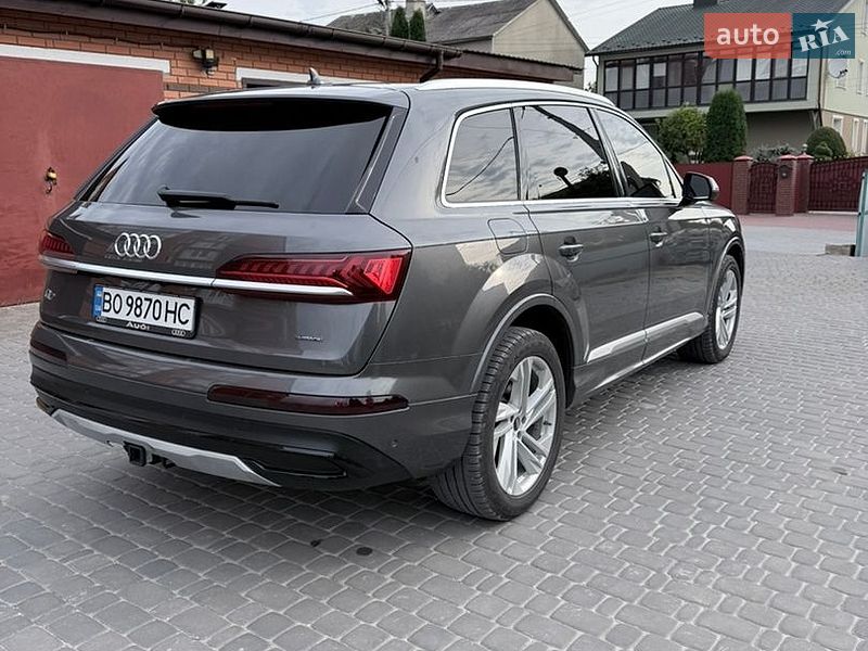 Внедорожник / Кроссовер Audi Q7 2021 в Тернополе